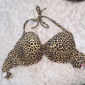 36DD Victoria’s Secret Scalloped Bikini Top Leopard / Cheetah